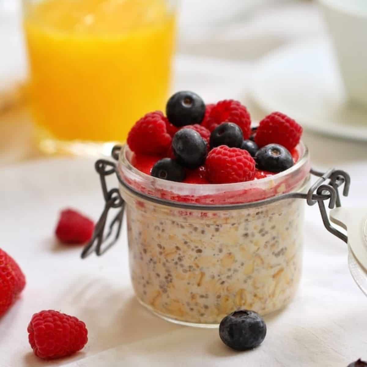Overnight Oats with Chia.