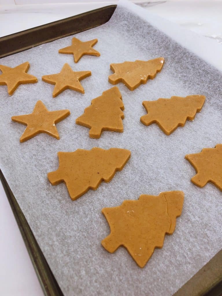 Thermomix gingerbread cookies on tray ready for the oven