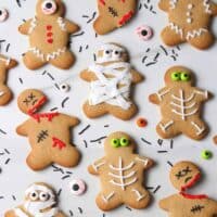 Halloween gingerbread men.