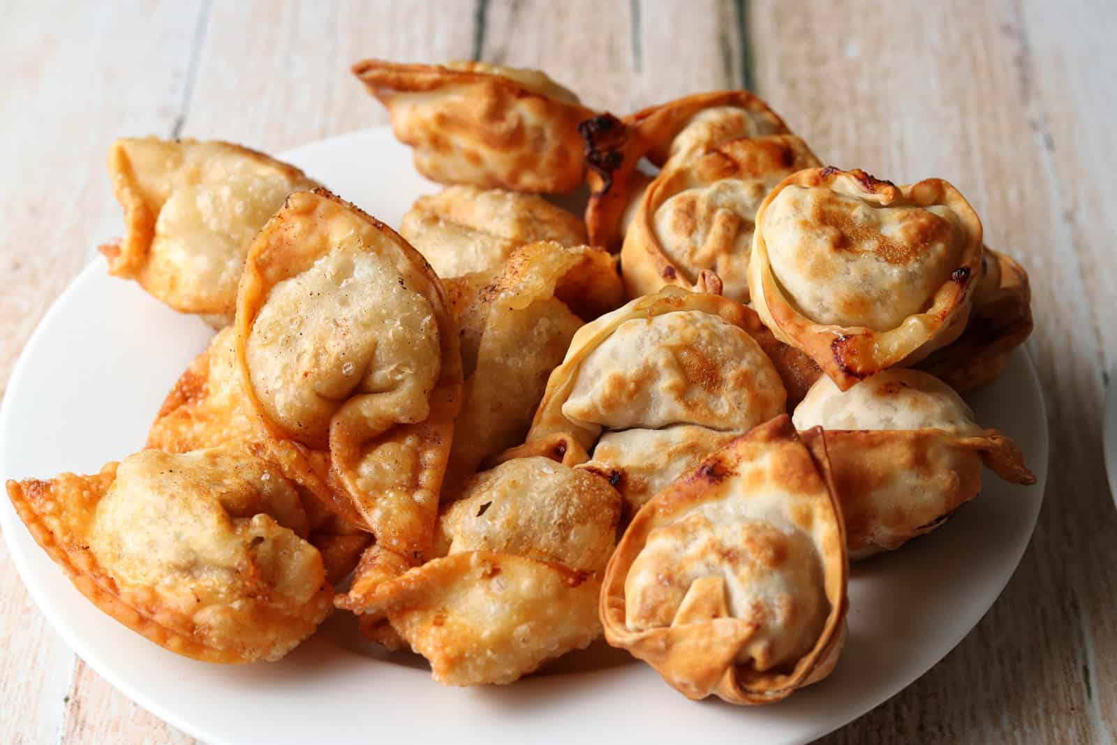Comparison between fried and air fryer wontons.